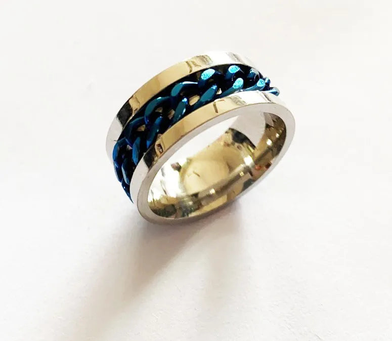 Chain Spinner Roman Numeral Ring